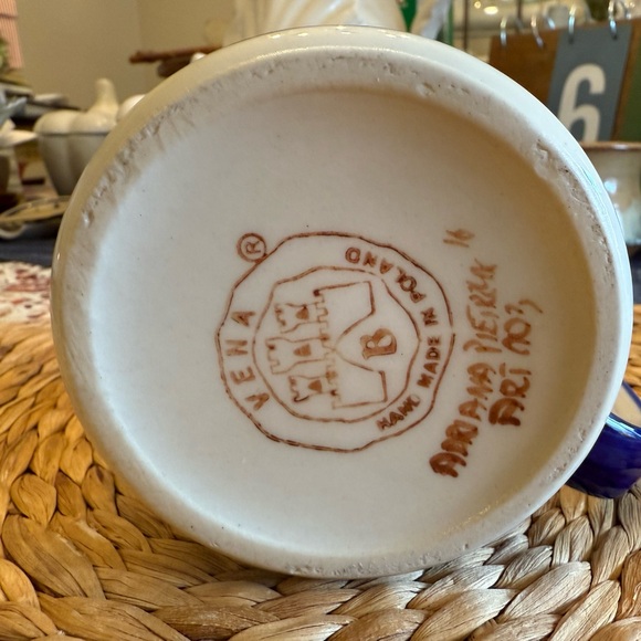 VENA Blue Rose Polish Pottery Butterfly Coffee Mug - Picture 6 of 8